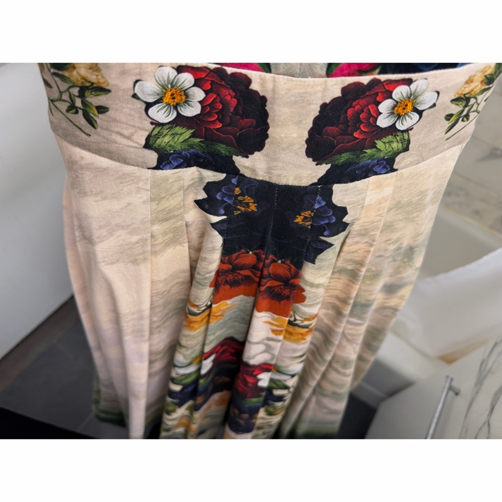 Alice + Olivia Hana Forbidden Forest Midi Dress Gown Floral Green Red Beige 2 - Picture 8 of 16